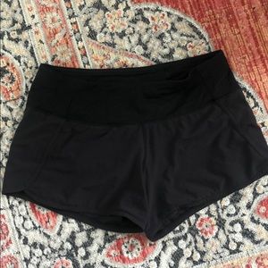 LuLuLemon Speed Up Shorts